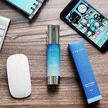 Muat gambar ke penampil Galeri, Facial Mist Pelembap | Aqua Blossom - Miracle Mist