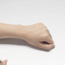 Muat gambar ke penampil Galeri, Toner Mencerahkan | Bright Bloom - C Lasting Radiant